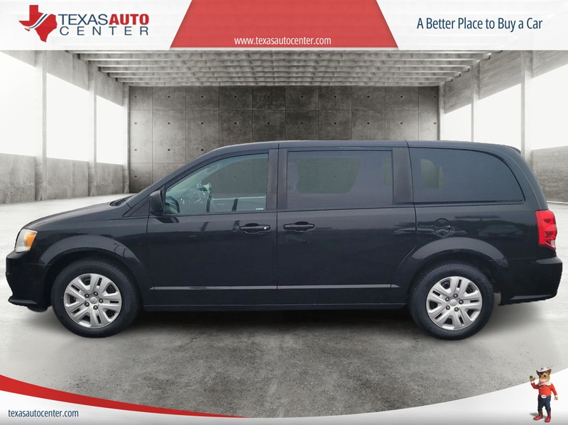 Dodge Grand Caravan Vehicle Full-screen Gallery Image 05