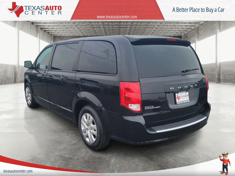 Dodge Grand Caravan Vehicle Full-screen Gallery Image 08