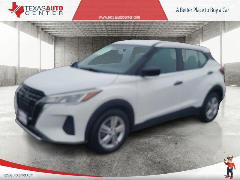 Nissan Kicks Vehicle Full-screen Gallery Image 2