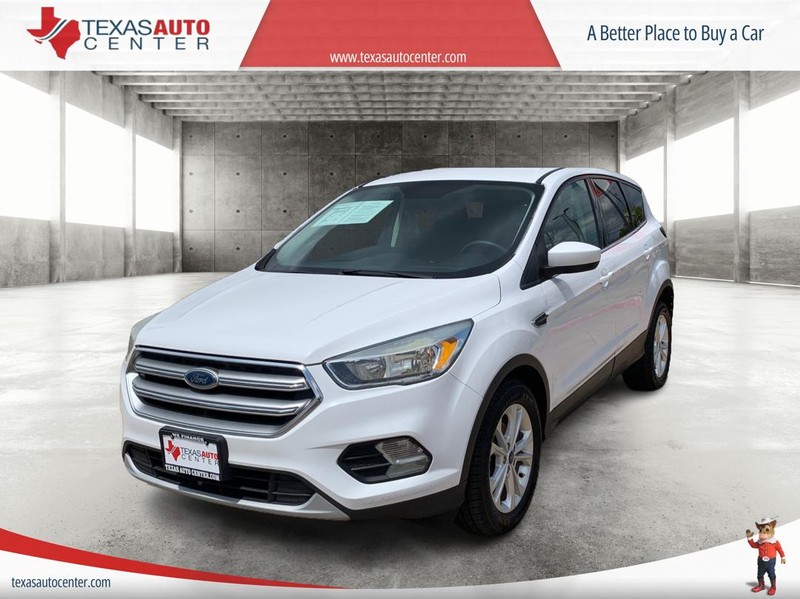 Ford Escape Vehicle Full-screen Gallery Image 02