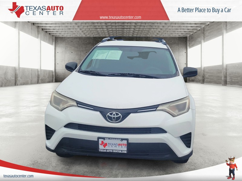 Toyota RAV4 Vehicle Full-screen Gallery Image 03