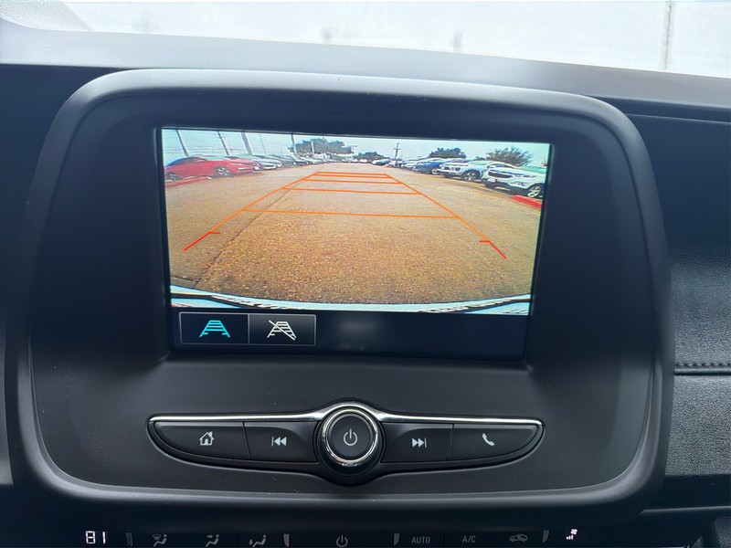 Chevrolet Camaro Vehicle Full-screen Gallery Image 16