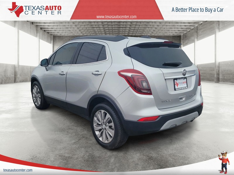 Buick Encore Vehicle Full-screen Gallery Image 08