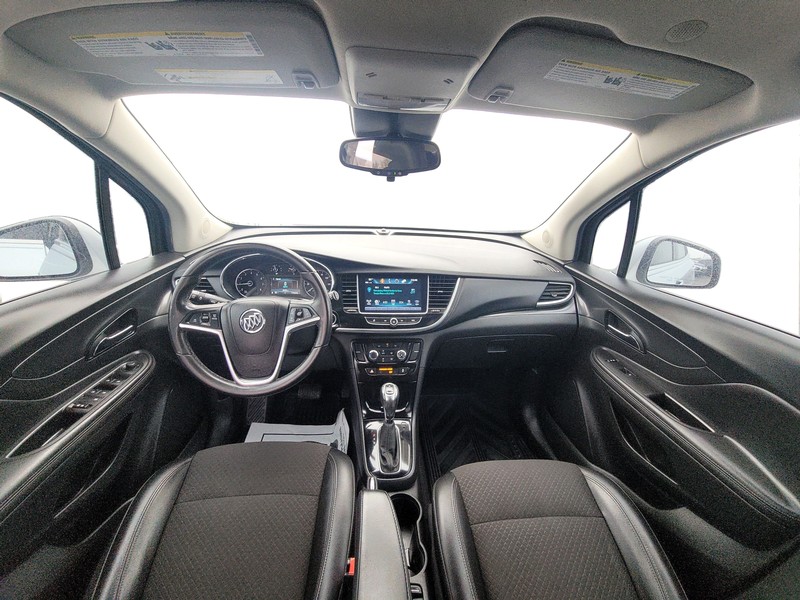 Buick Encore Vehicle Full-screen Gallery Image 15
