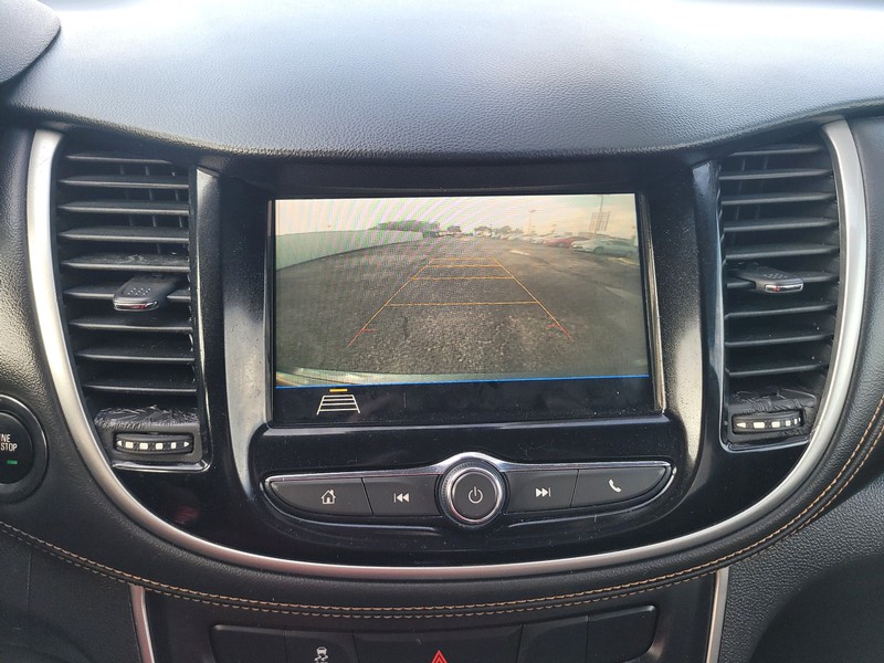 Chevrolet Trax Vehicle Full-screen Gallery Image 18