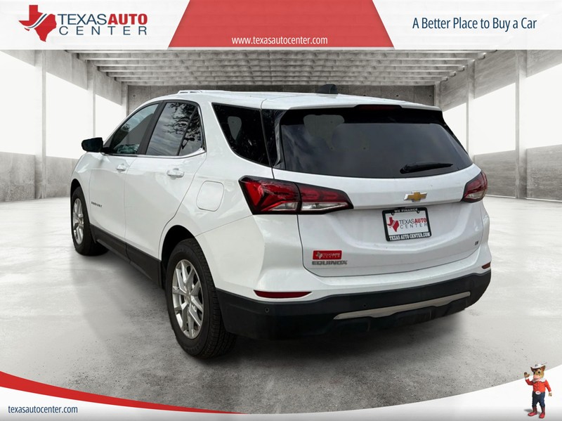 Chevrolet Equinox Vehicle Full-screen Gallery Image 8