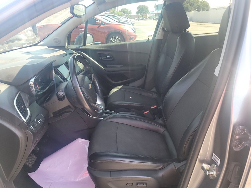 Chevrolet Trax Vehicle Full-screen Gallery Image 09