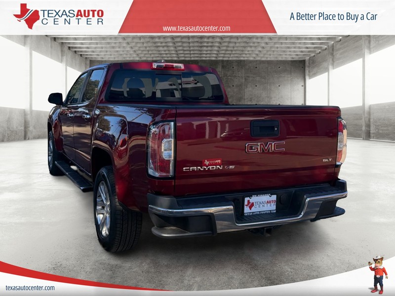 GMC Canyon Vehicle Full-screen Gallery Image 08