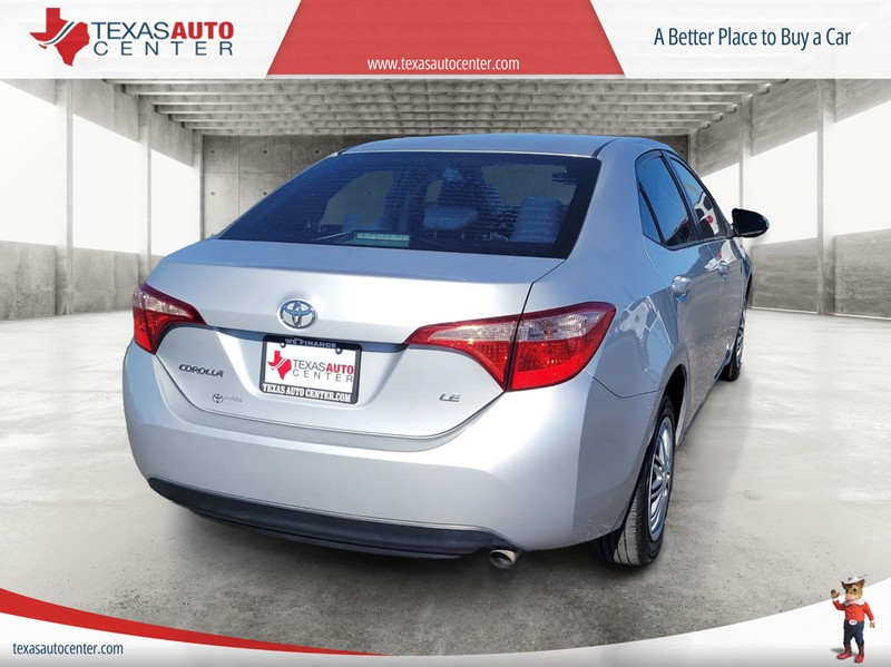 Toyota Corolla Vehicle Full-screen Gallery Image 06