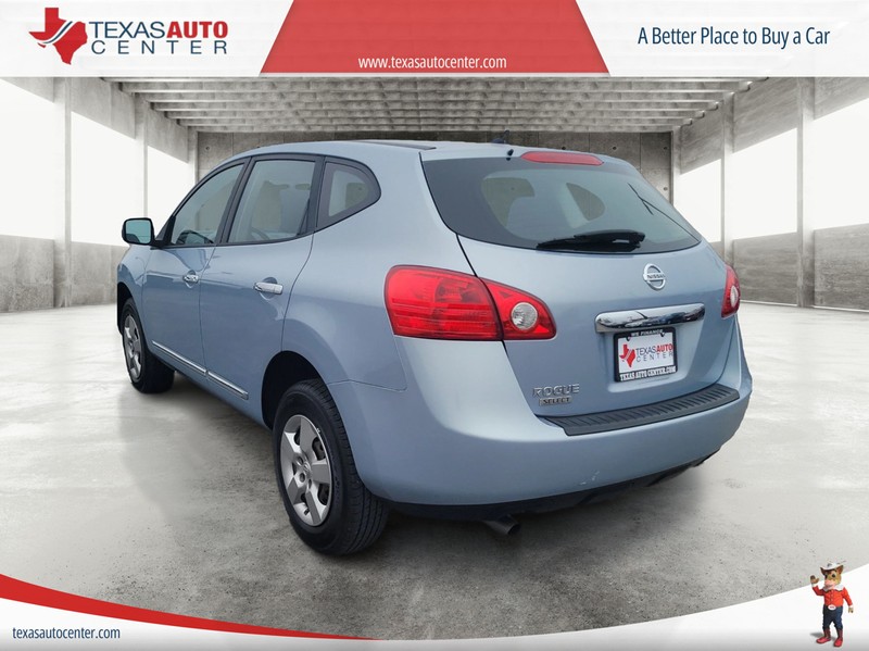 Nissan Rogue Select Vehicle Full-screen Gallery Image 08