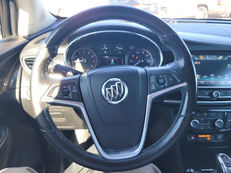 Buick Encore Vehicle Full-screen Gallery Image 14