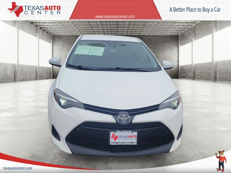 Toyota Corolla Vehicle Full-screen Gallery Image 03