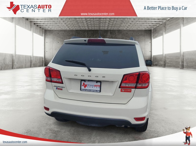 Dodge Journey Vehicle Full-screen Gallery Image 06