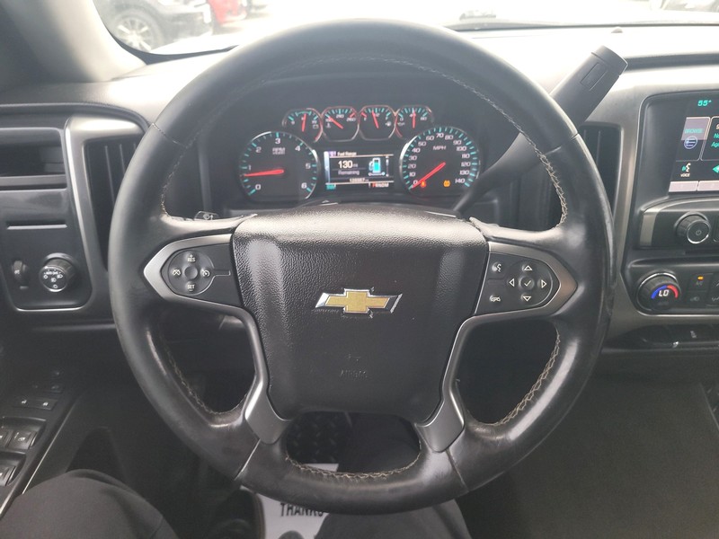 Chevrolet Silverado 1500 Vehicle Full-screen Gallery Image 13