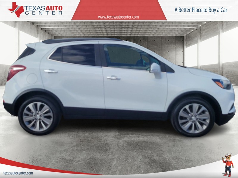 Buick Encore Vehicle Full-screen Gallery Image 03