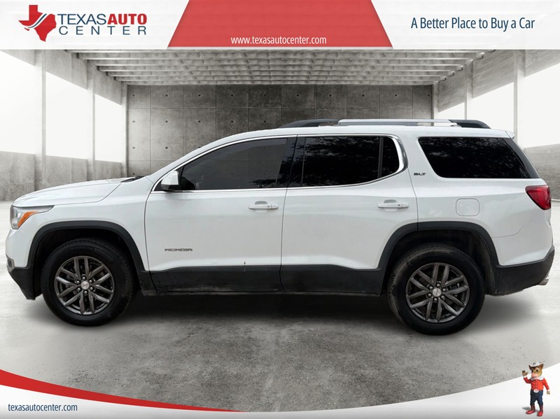 GMC Acadia Vehicle Full-screen Gallery Image 05