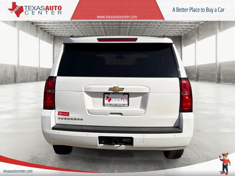 Chevrolet Suburban Vehicle Full-screen Gallery Image 06