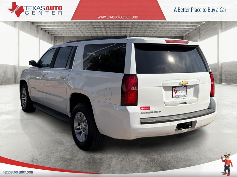 Chevrolet Suburban Vehicle Full-screen Gallery Image 08