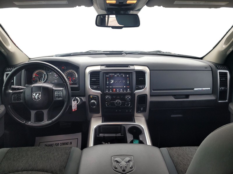 Ram 1500 Classic Vehicle Full-screen Gallery Image 15