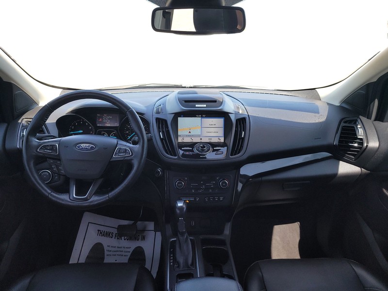 Ford Escape Vehicle Full-screen Gallery Image 15