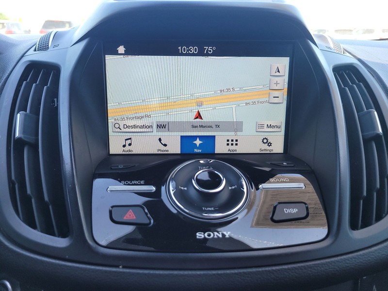 Ford Escape Vehicle Full-screen Gallery Image 16