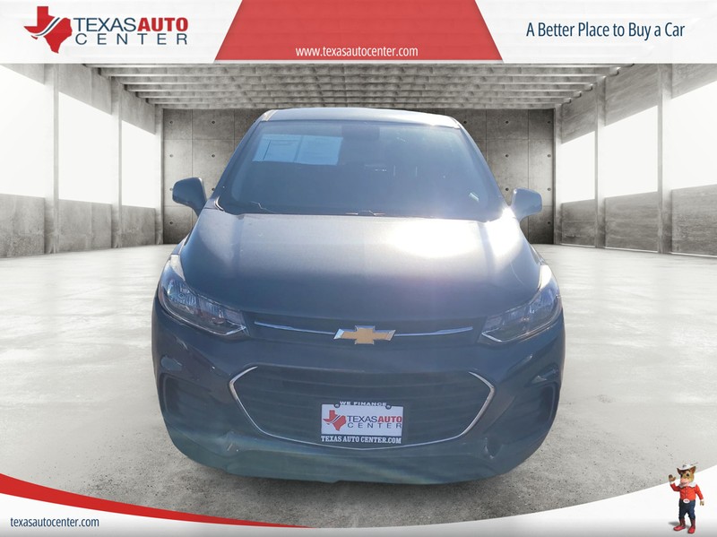 Chevrolet Trax Vehicle Full-screen Gallery Image 3