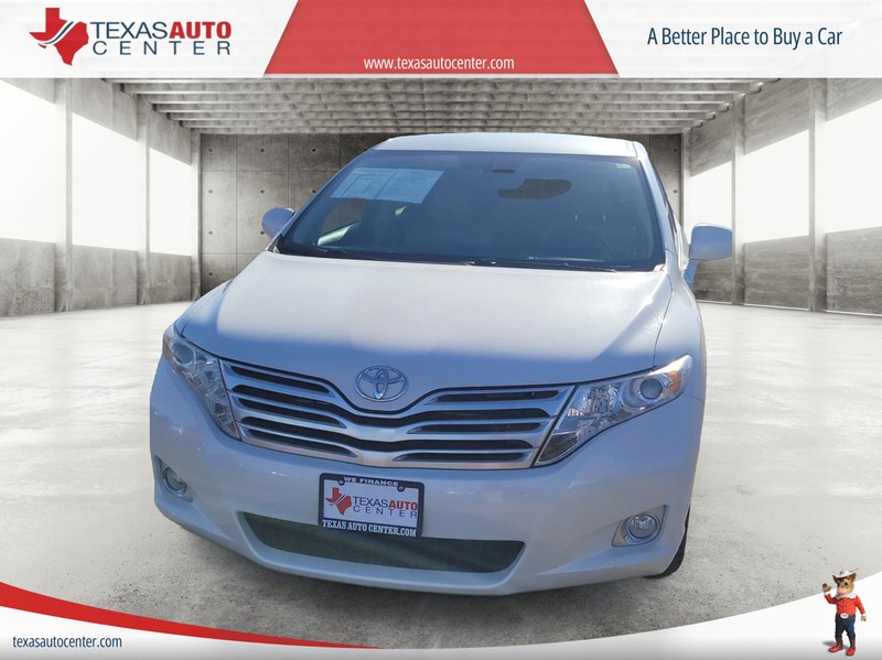 Toyota Venza Vehicle Full-screen Gallery Image 3