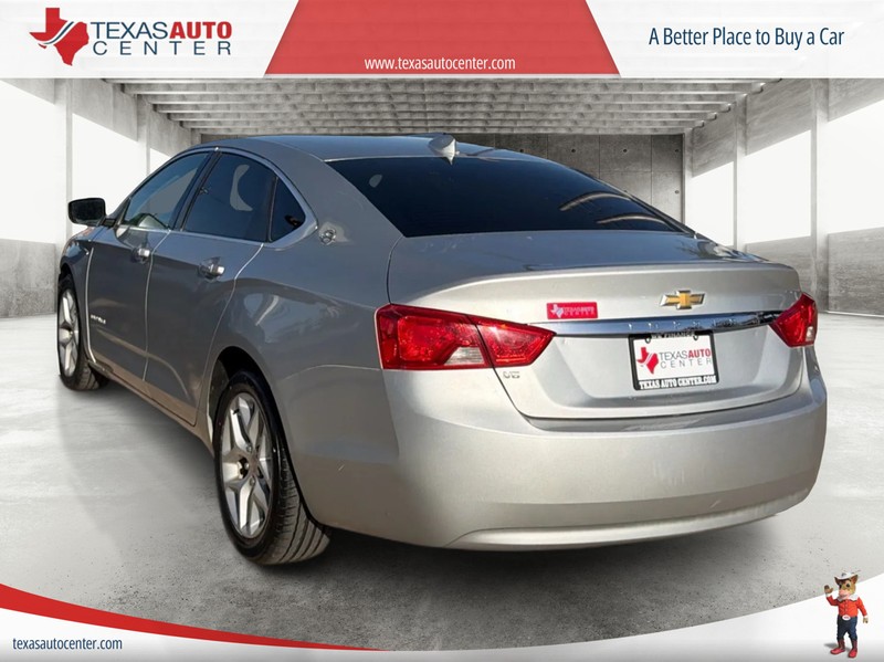 Chevrolet Impala Vehicle Full-screen Gallery Image 8