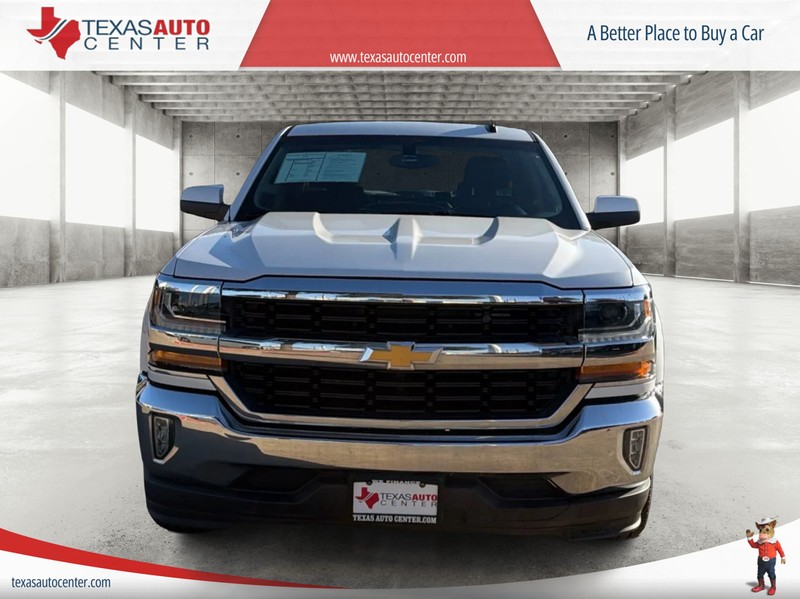 Chevrolet Silverado 1500 Vehicle Full-screen Gallery Image 3