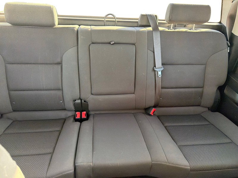 Chevrolet Silverado 1500 Vehicle Full-screen Gallery Image 13