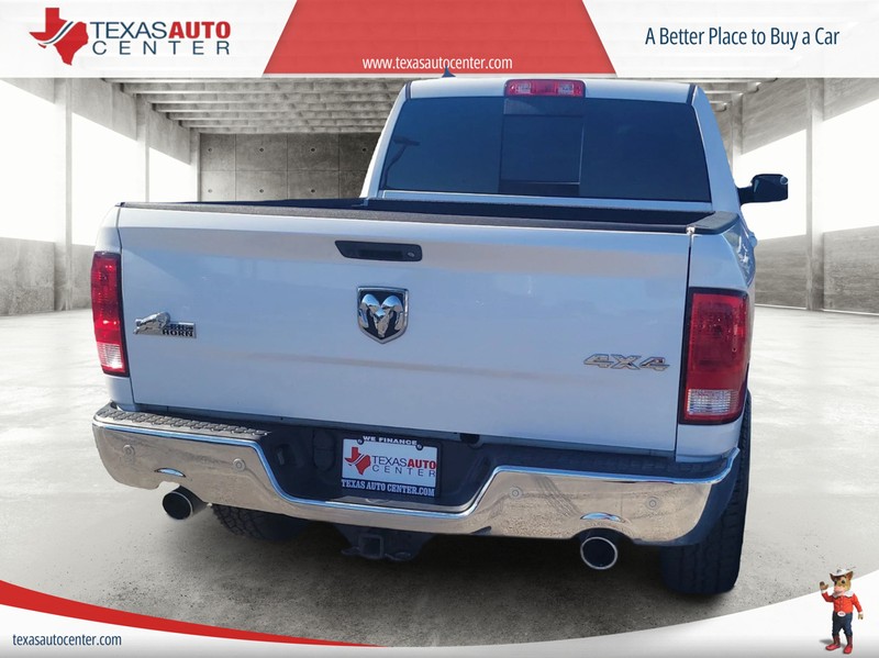 Ram 1500 Vehicle Full-screen Gallery Image 7