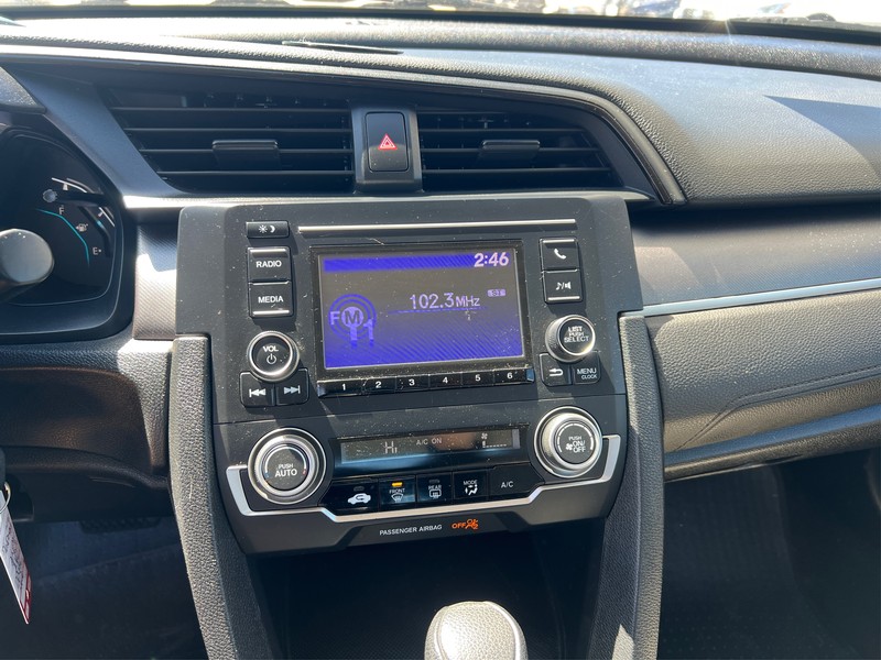 Honda Civic Sedan Vehicle Full-screen Gallery Image 10