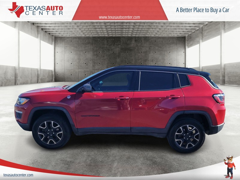 Jeep Compass Vehicle Full-screen Gallery Image 2