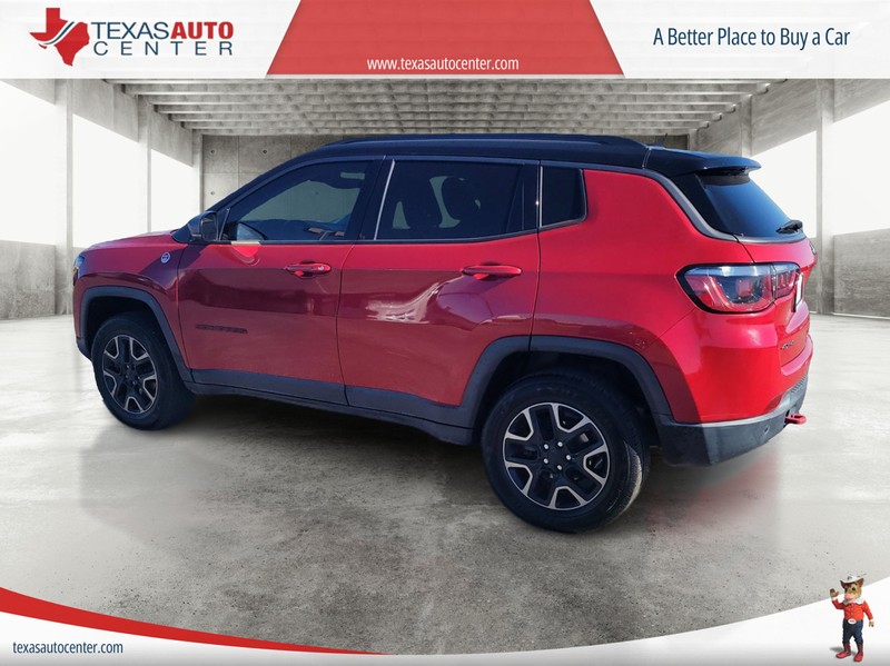 Jeep Compass Vehicle Full-screen Gallery Image 4