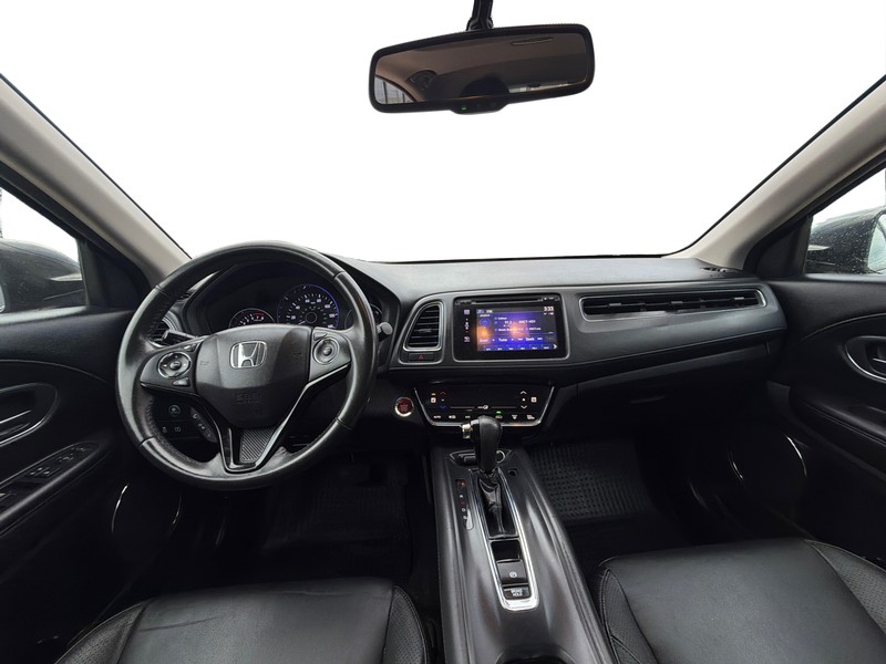 Honda HR-V Vehicle Full-screen Gallery Image 15