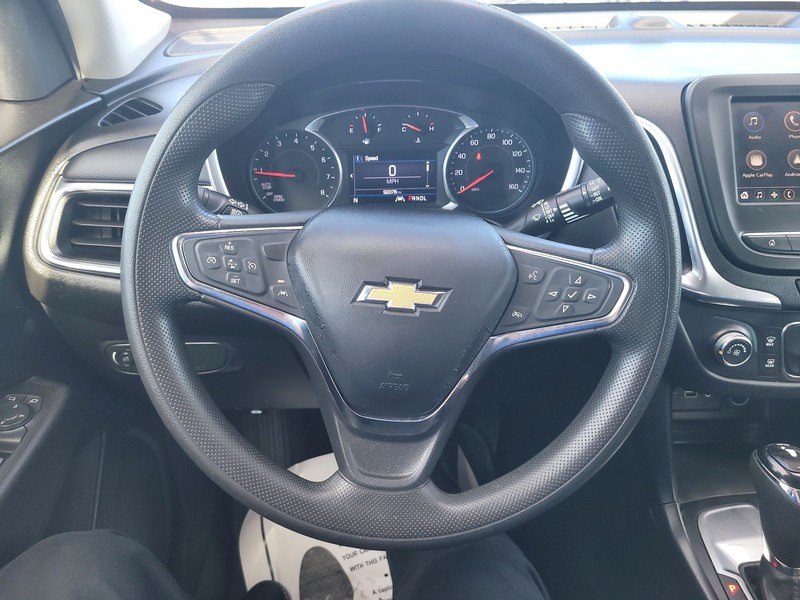Chevrolet Equinox Vehicle Full-screen Gallery Image 14