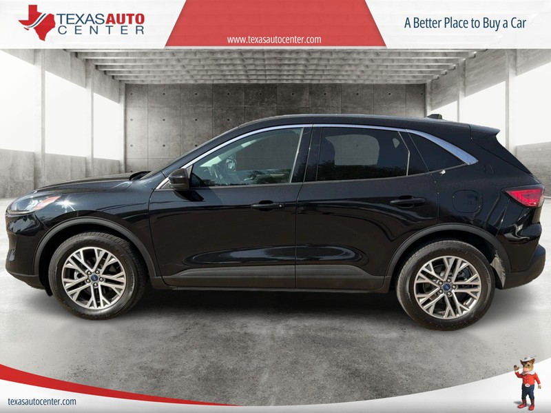 Ford Escape Vehicle Full-screen Gallery Image 05