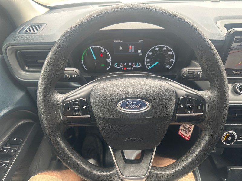 Ford Maverick Vehicle Full-screen Gallery Image 14