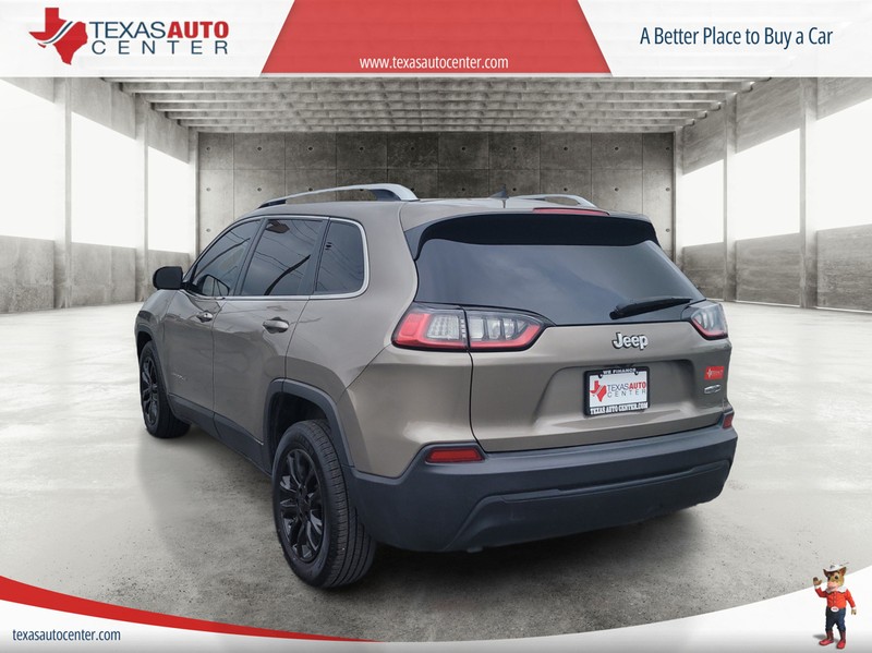 Jeep Cherokee Vehicle Full-screen Gallery Image 08