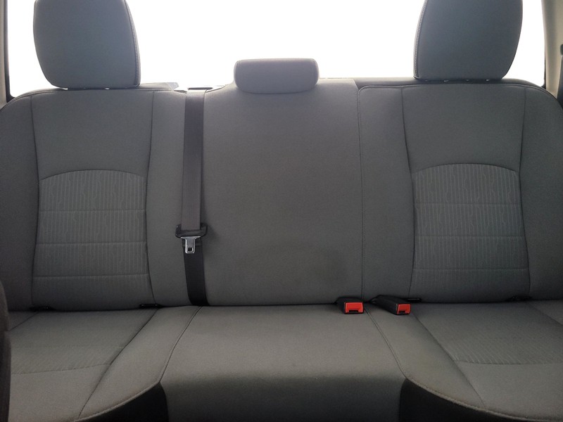 Ram 1500 Classic Vehicle Full-screen Gallery Image 12