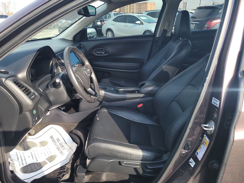 Honda HR-V Vehicle Full-screen Gallery Image 09