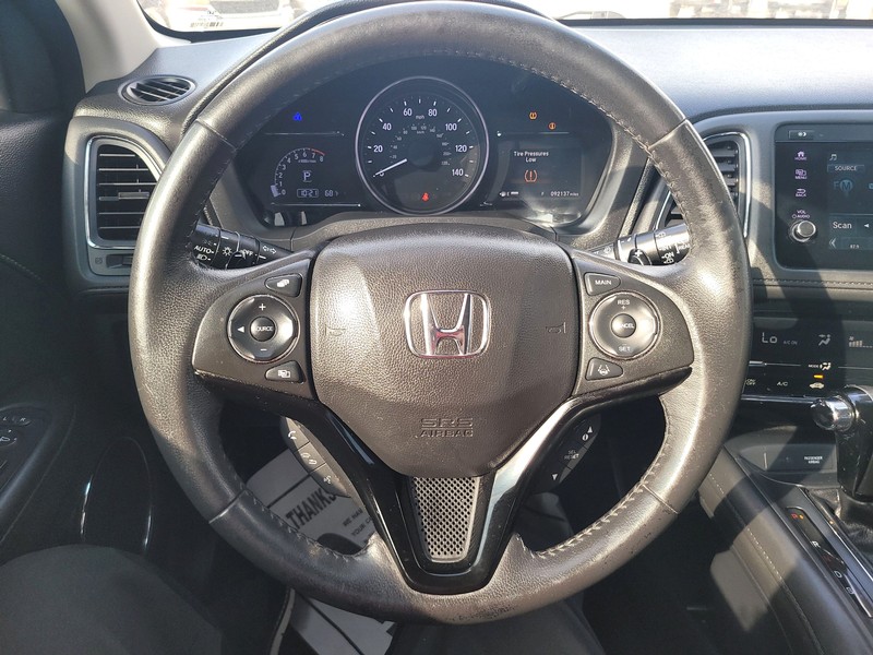 Honda HR-V Vehicle Full-screen Gallery Image 14