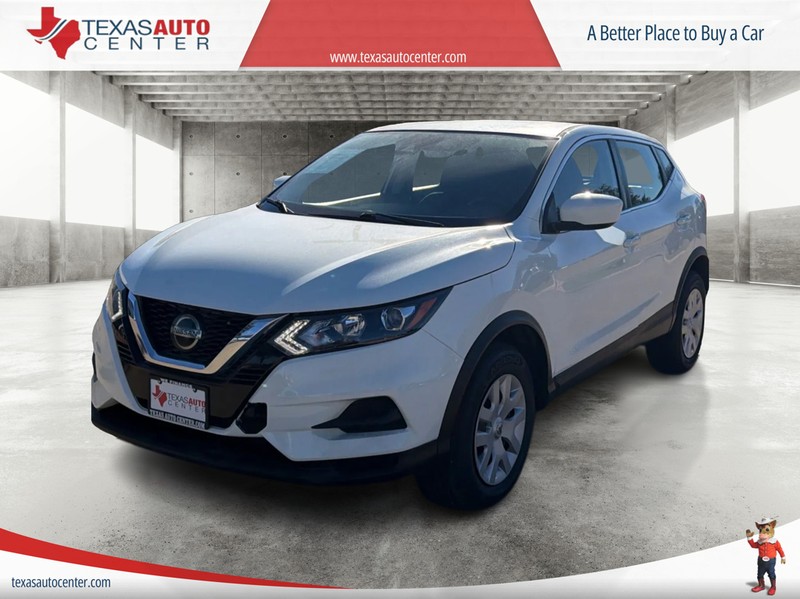 Nissan Rogue Sport Vehicle Full-screen Gallery Image 02