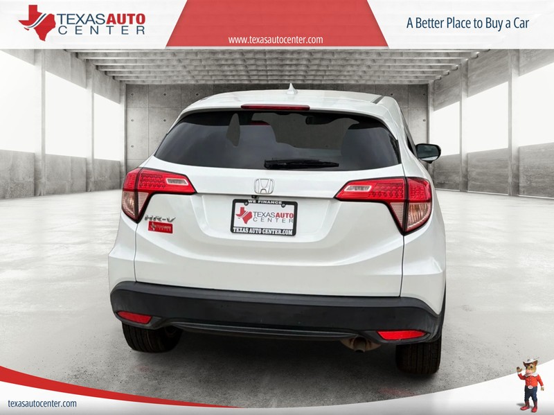 Honda HR-V Vehicle Full-screen Gallery Image 06