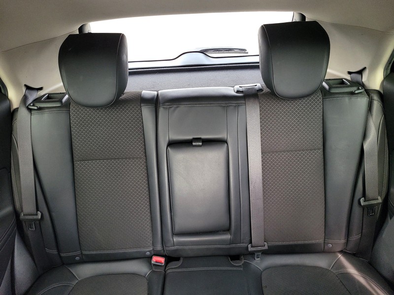 Buick Encore Vehicle Full-screen Gallery Image 13