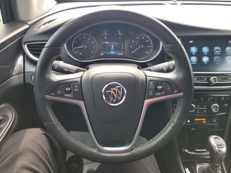 Buick Encore Vehicle Full-screen Gallery Image 15