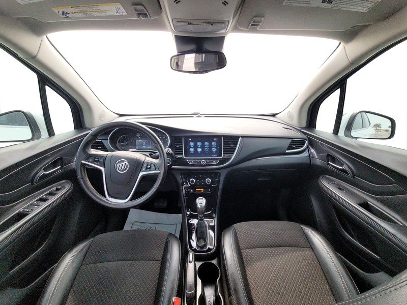 Buick Encore Vehicle Full-screen Gallery Image 16