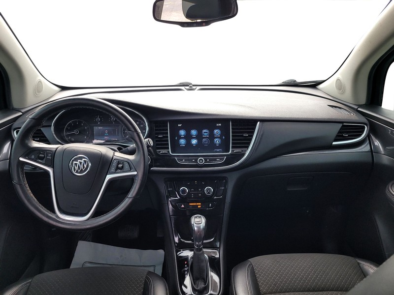 Buick Encore Vehicle Full-screen Gallery Image 17