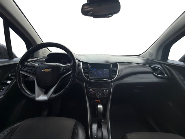 Chevrolet Trax Vehicle Full-screen Gallery Image 16