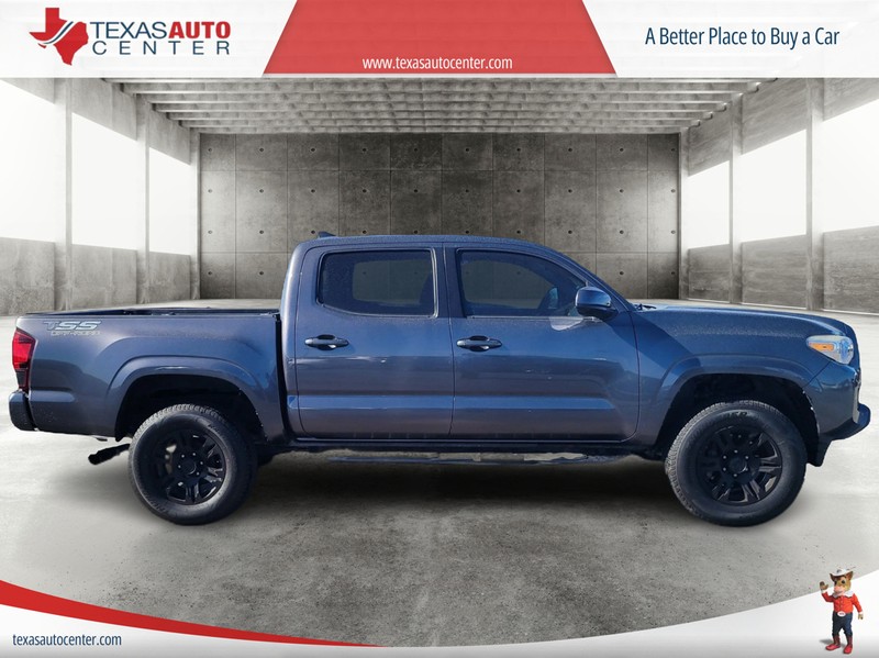Toyota Tacoma 2WD Vehicle Full-screen Gallery Image 04